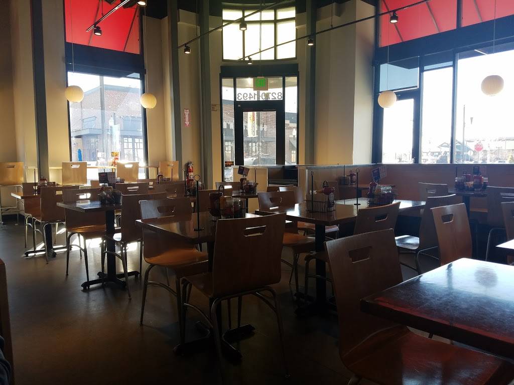 Red Robin Gourmet Burgers and Brews | restaurant | 8270 E Northfield Blvd Unit 1493, Denver, CO 80238, USA | 7202142747 OR +1 720-214-2747