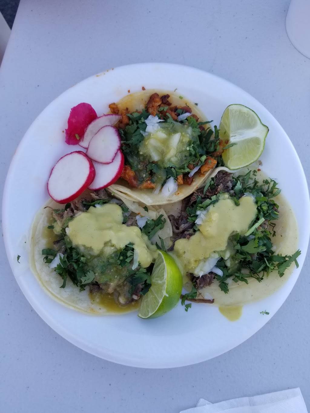 Tacos Yanez | restaurant | 536 E Cross Ave, Tulare, CA 93274, USA | 5597995871 OR +1 559-799-5871