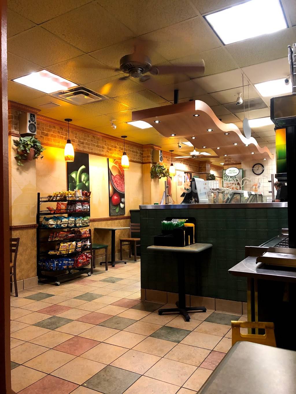 Subway Restaurants | restaurant | 744 El Camino Real, San Carlos, CA 94070, USA | 6506371296 OR +1 650-637-1296