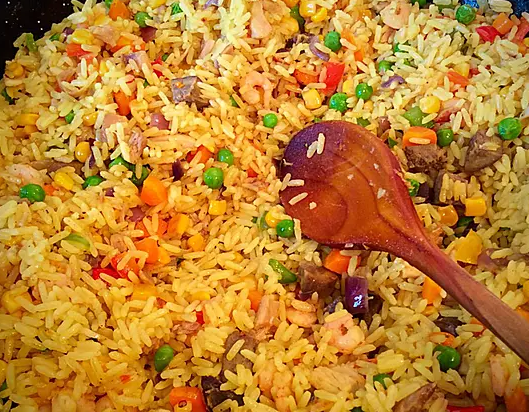 Vas Cuisine | restaurant | 89 Wharncliffe Rd N, London, ON N6H 2A7, Canada | 5196018220 OR +1 519-601-8220