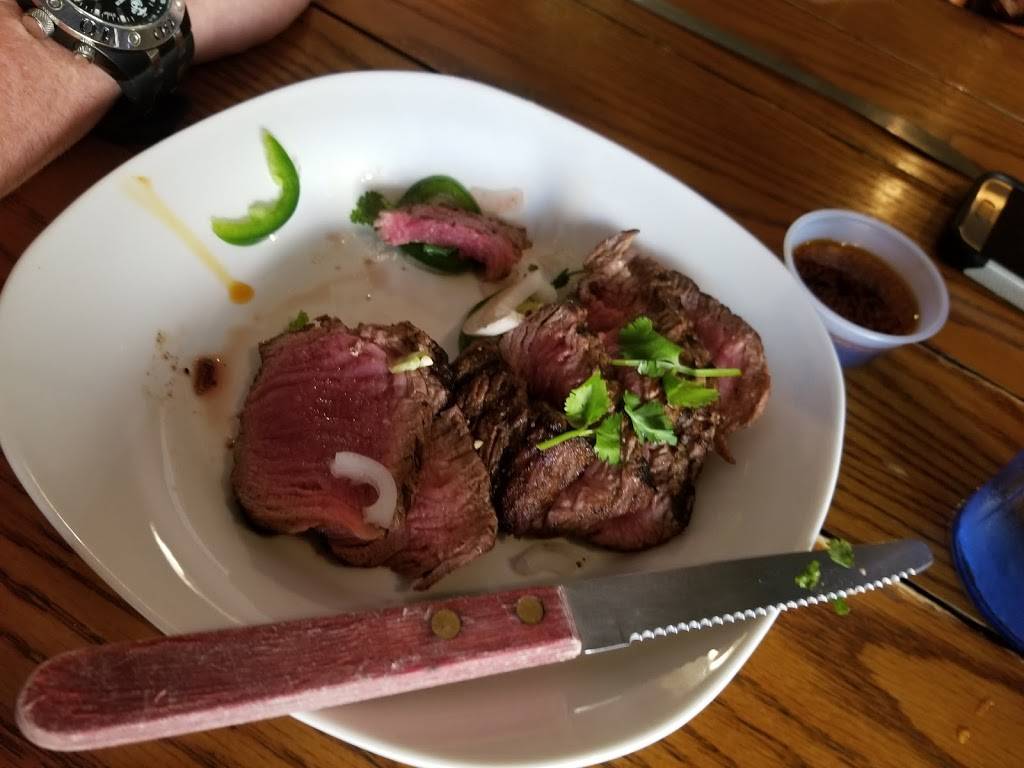 Simple Table | restaurant | 617 7th St, Fort Madison, IA 52627, USA | 3193728824 OR +1 319-372-8824