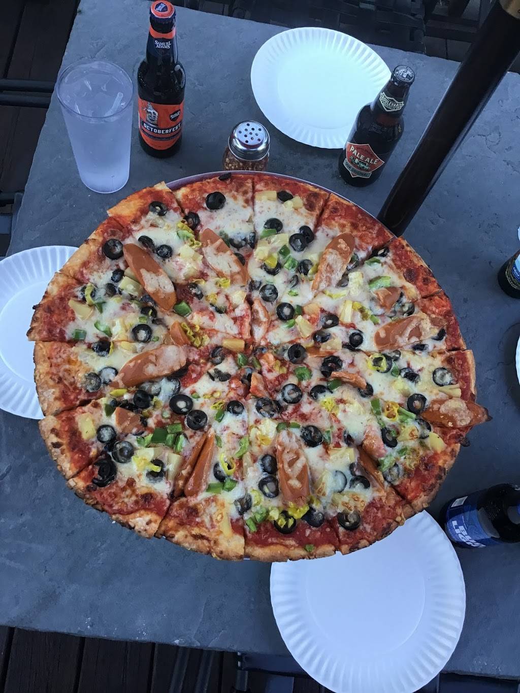 The Badgers Hideaway | night club | 306 Main St, Arrow Rock, MO 65320, USA | 6608373131 OR +1 660-837-3131