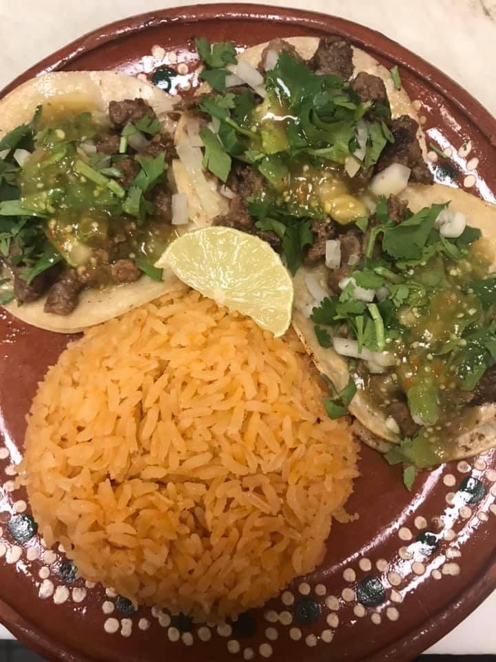 La Esquina | restaurant | 9896 MacArthur Blvd, Oakland, CA 94605, USA | 5109575099 OR +1 510-957-5099