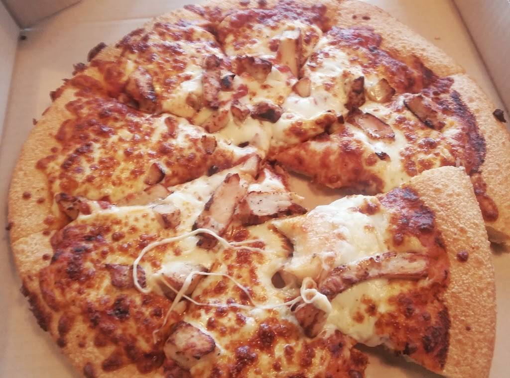 Pizza Hut | meal delivery | 3777 Rue Jean-Talon O, Montréal, QC H3R 2G4, Canada | 5143448444 OR +1 514-344-8444