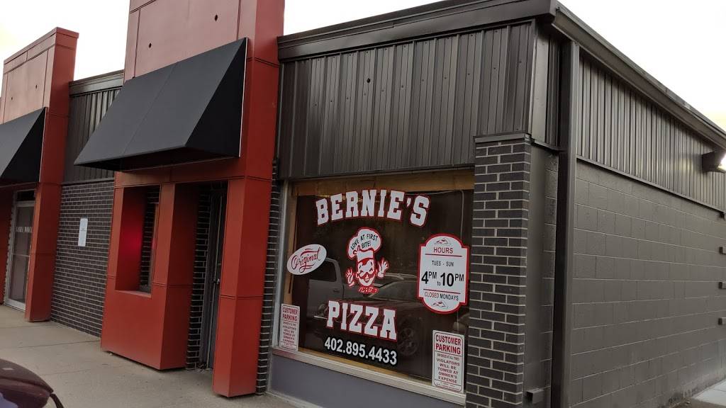 Bernies Pizza Parlor | restaurant | 13522 Cottner St, Omaha, NE 68137, USA | 4028954433 OR +1 402-895-4433