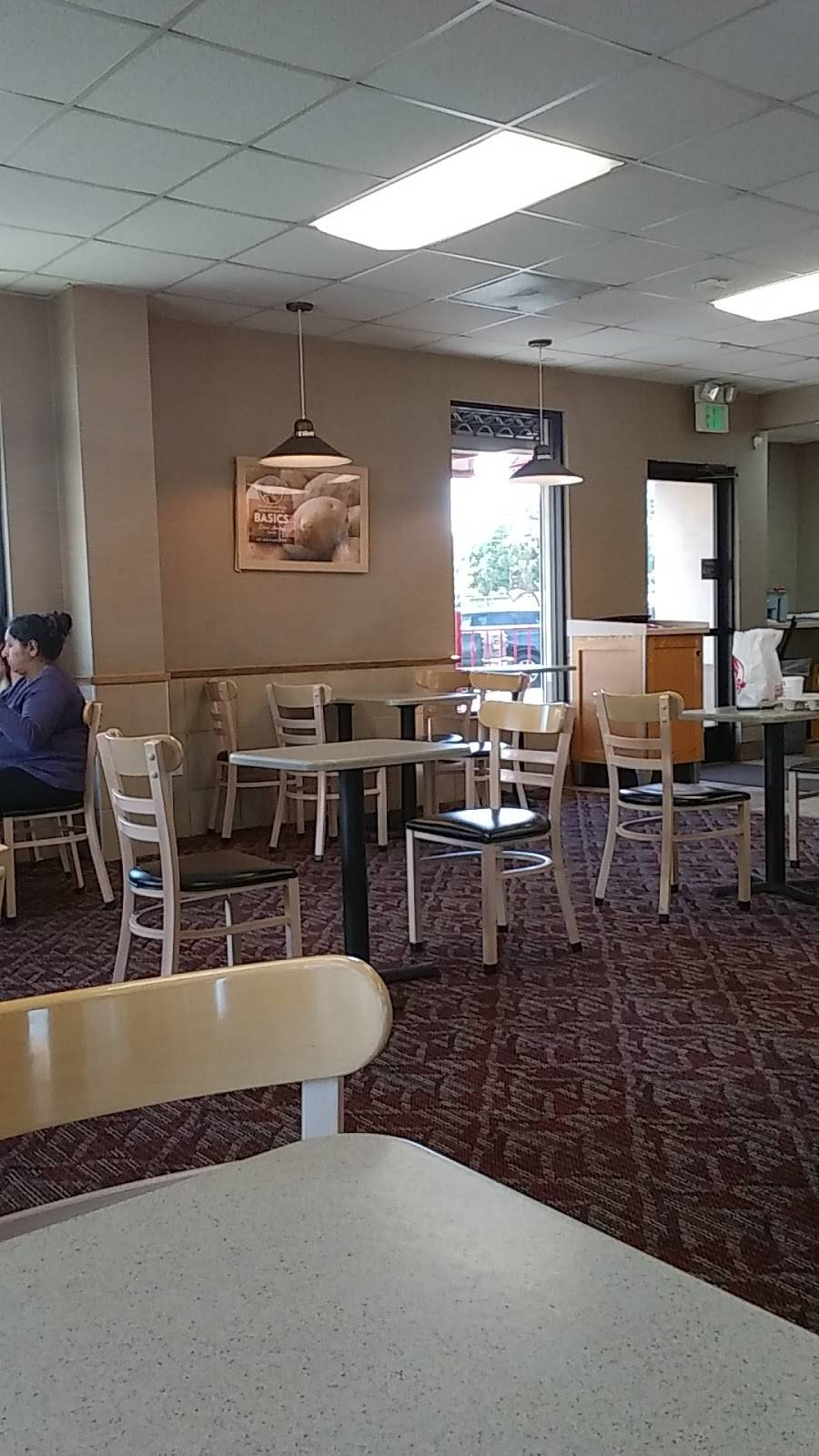 Wendys | restaurant | 3111 E 14th St, Oakland, CA 94601, USA | 5105330100 OR +1 510-533-0100