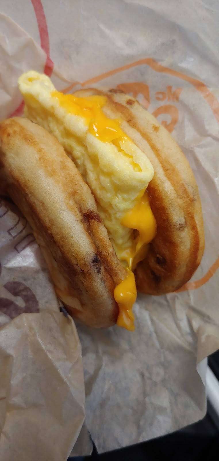 McDonalds | cafe | 130 Greenhouse Marketplace, San Leandro, CA 94578, USA | 5103511834 OR +1 510-351-1834