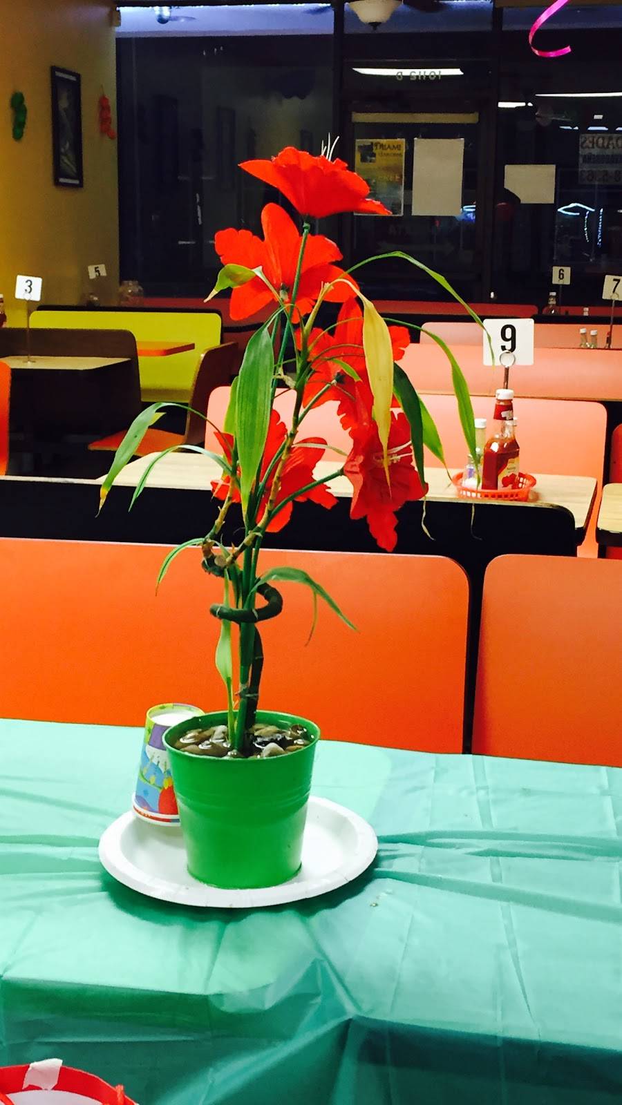 La Pupusa Loca | restaurant | 10112 Hammerly Blvd, Houston, TX 77080, USA | 7137220044 OR +1 713-722-0044