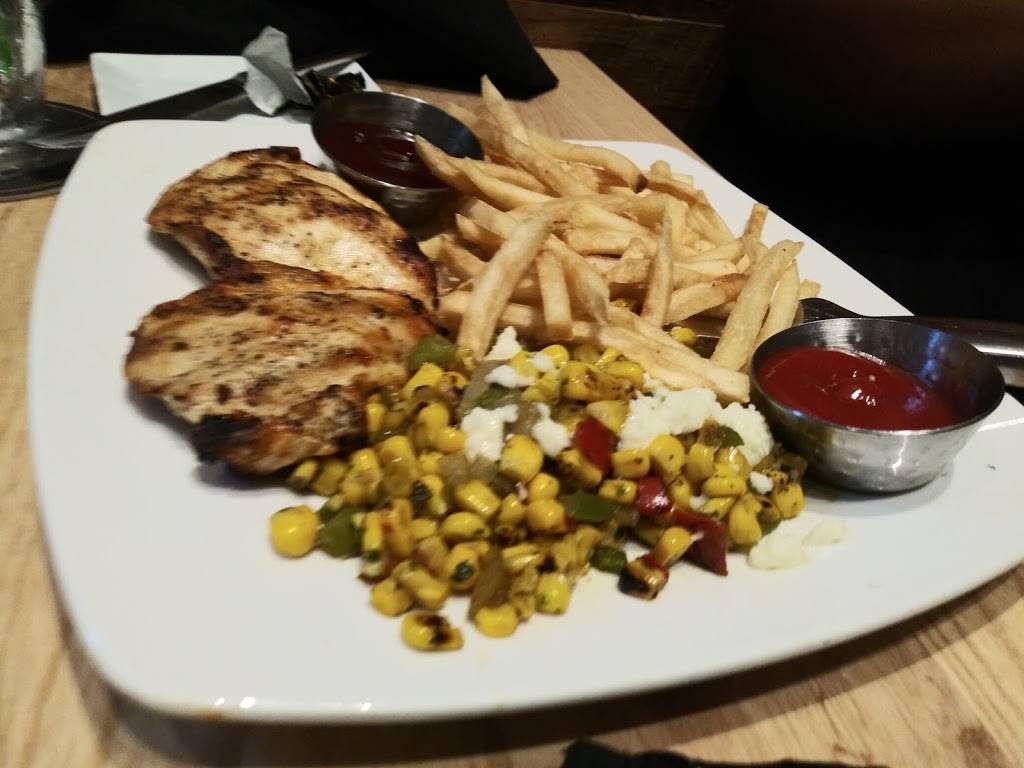 Sedona Taphouse | restaurant | 435 Charles H Dimmock Pkwy, Colonial Heights, VA 23834, USA | 8049308277 OR +1 804-930-8277