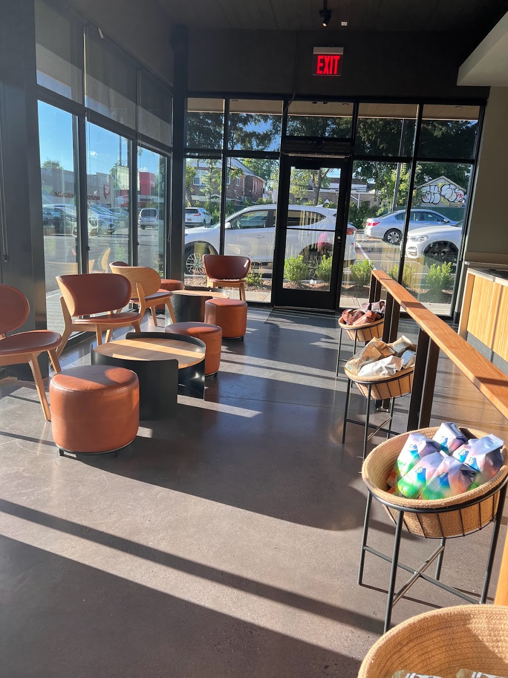 Starbucks | cafe | 149-51 Cross Island Pkwy, Queens, NY 11357, USA | 7187151454 OR +1 718-715-1454