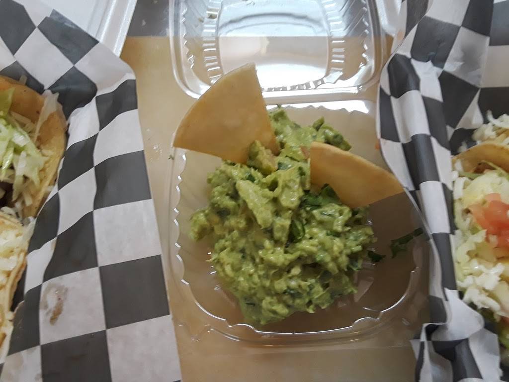 Prados Cheesesteak & Tacos | restaurant | 22 Bloomfield Ave, Newark, NJ 07104, USA | 9734121400 OR +1 973-412-1400