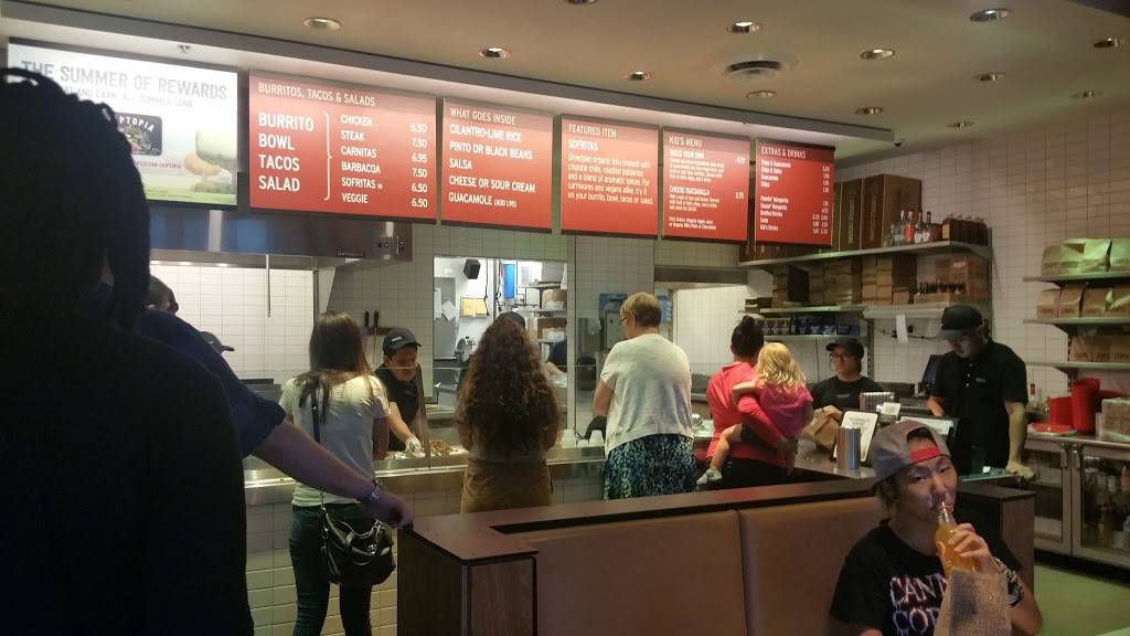 Chipotle Mexican Grill | restaurant | 599 Northtown Dr NE Ste 500, Blaine, MN 55434, USA | 7632520016 OR +1 763-252-0016