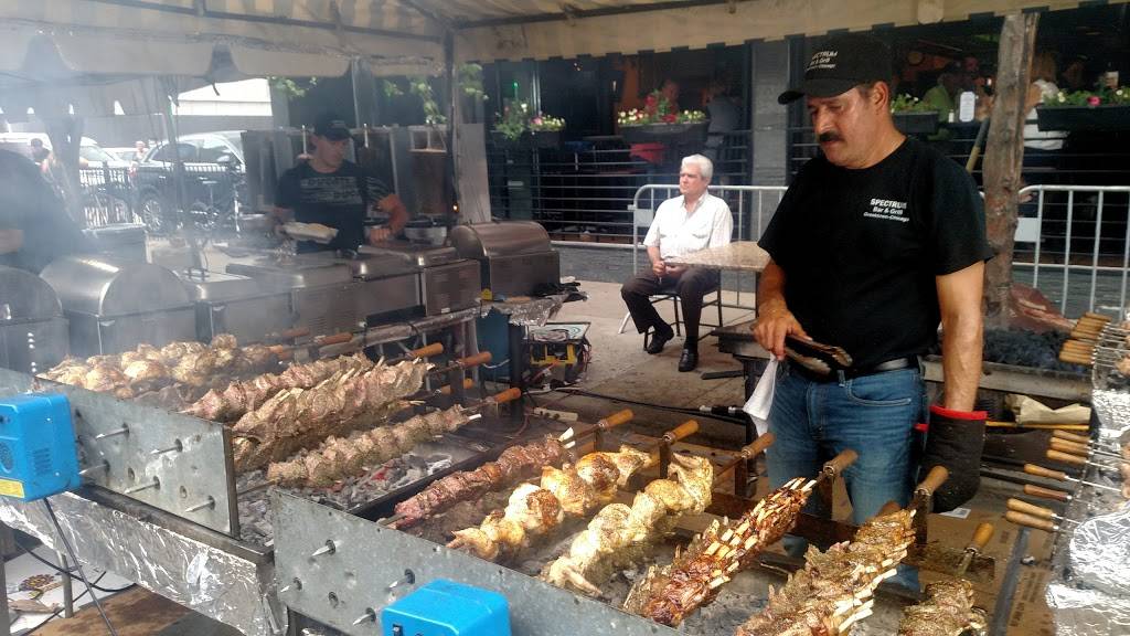 Spectrum Bar & Grill | restaurant | 233 S Halsted St, Chicago, IL 60661, USA | 3127150770 OR +1 312-715-0770