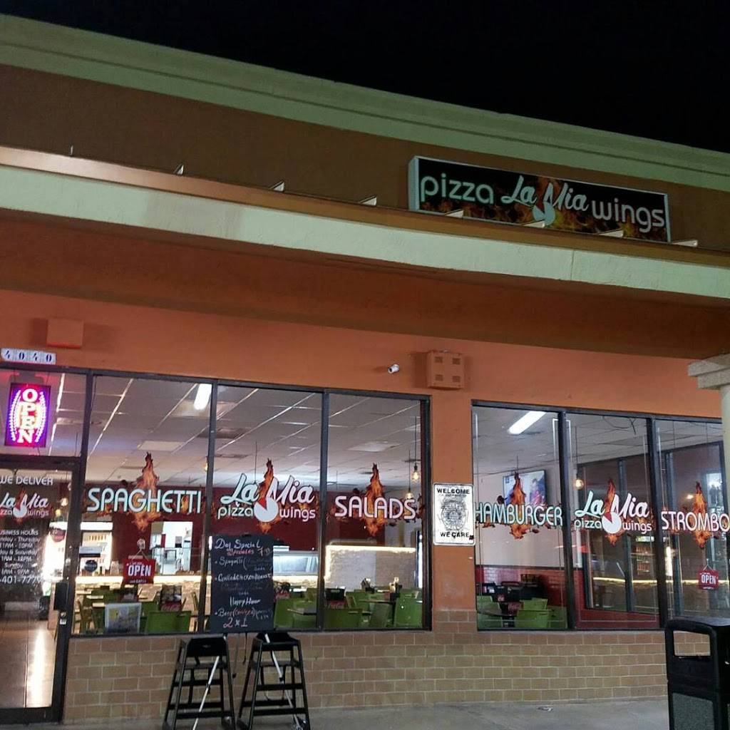 La Mia Pizza Wings | restaurant | 4040 W 12th Ave #4106, Hialeah, FL 33012, USA | 7864017779 OR +1 786-401-7779