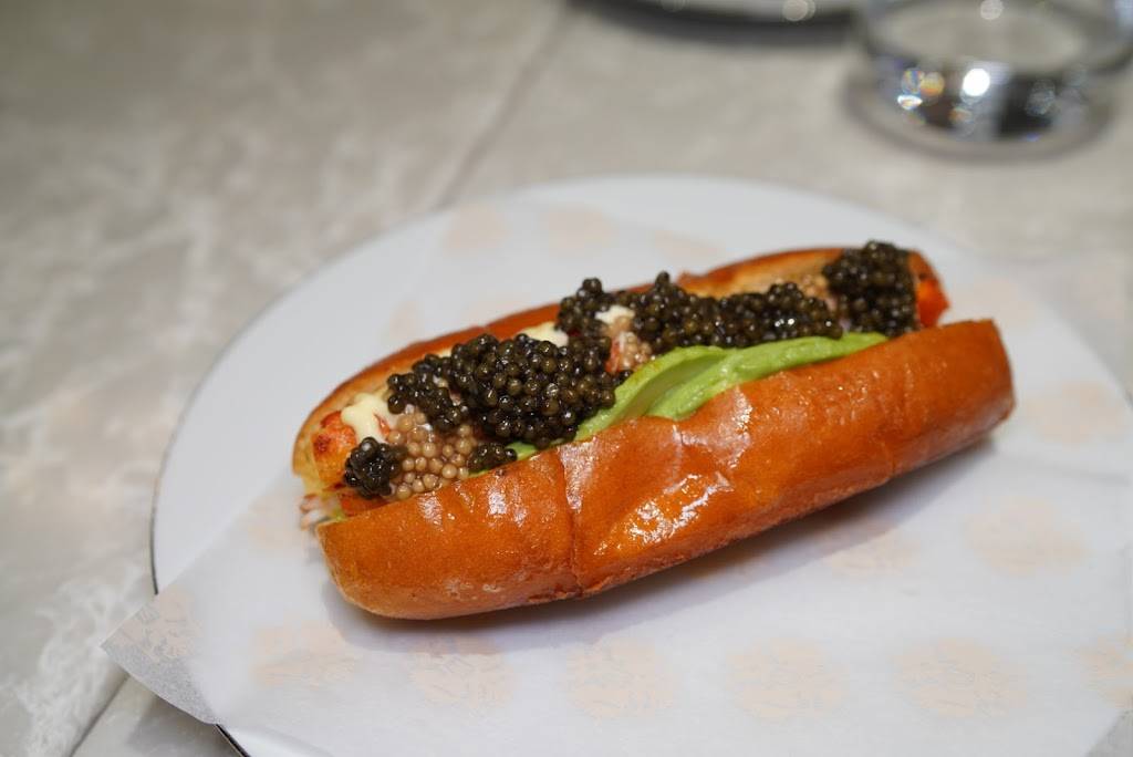 HUSO | restaurant | 1067 Madison Ave, New York, NY 10028, USA | 2122880850 OR +1 212-288-0850