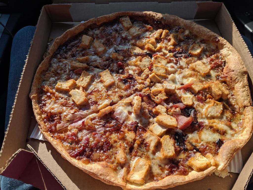 Pizza Hut | meal takeaway | 8811 Marlboro Rd, Farmville, NC 27828, USA | 2527532641 OR +1 252-753-2641