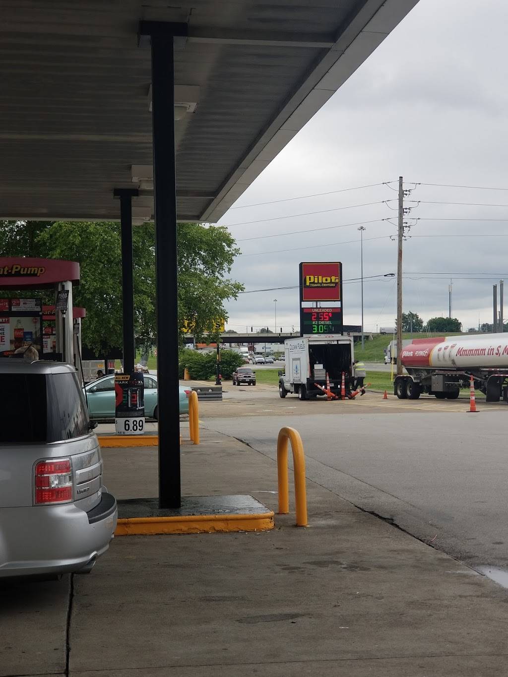 Pilot Travel Center | restaurant | 2940 Scottsville Rd, Franklin, KY 42134, USA | 2705869544 OR +1 270-586-9544