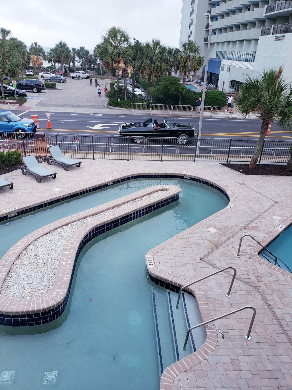 Bluewater Resort | night club | 2001 S Ocean Blvd, Myrtle Beach, SC 29577, USA | 8548543631 OR +1 854-854-3631