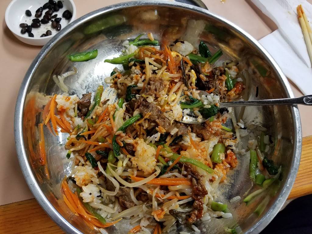 Ban Chan | restaurant | 2909 S Dobson Rd, Mesa, AZ 85202, USA | 4804142525 OR +1 480-414-2525