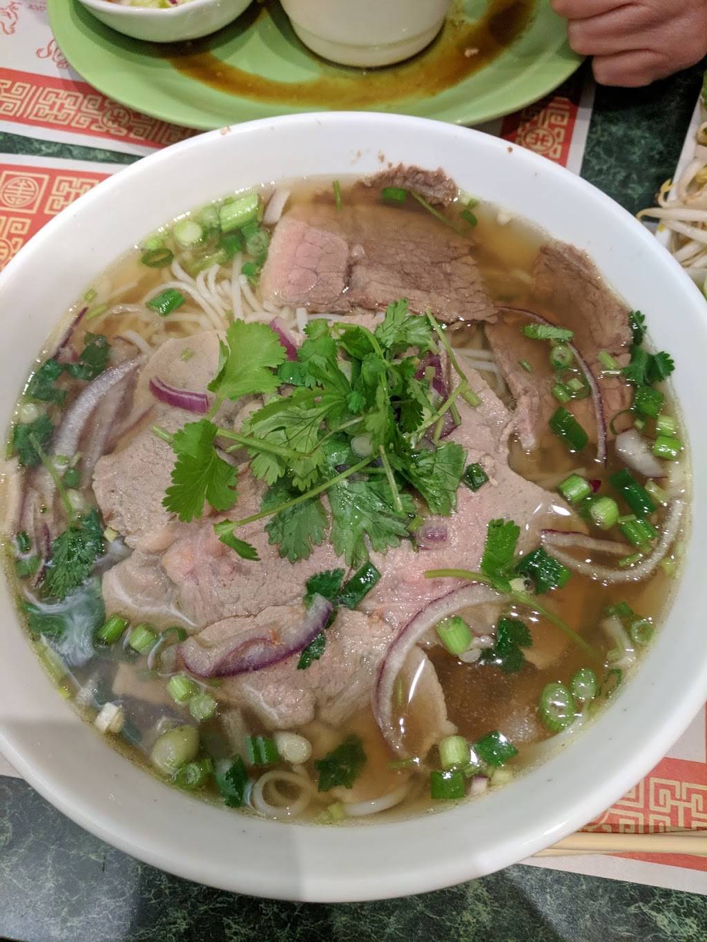 Green Papaya | restaurant | 16893 NW 67th Ave, Hialeah, FL 33015, USA | 3058265216 OR +1 305-826-5216