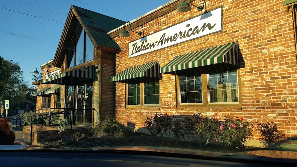 Pizza Shack | restaurant | 8676, 115 W Montgomery St, Willis, TX 77378, USA | 9368569780 OR +1 936-856-9780