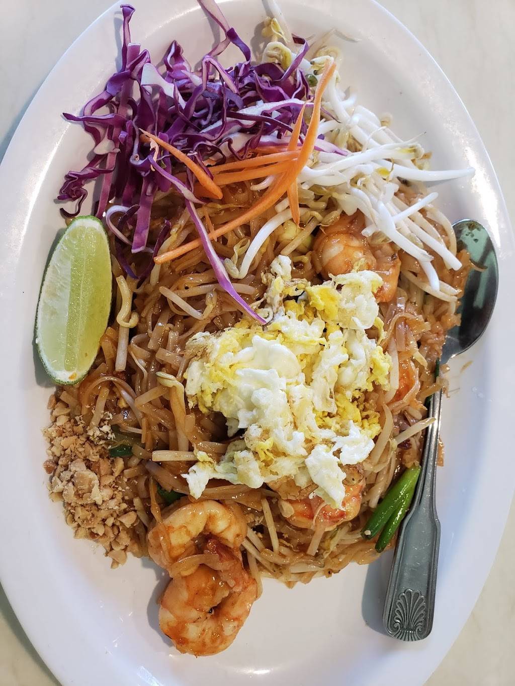 Elephant Thai kitchen | restaurant | 2087 Long Beach Boulevard, Long Beach, CA 90806, USA | 5625133015 OR +1 562-513-3015