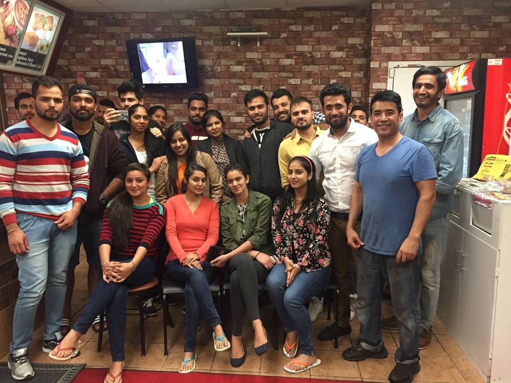 Ariyana Middle Eastern Food | restaurant | 396 George St N, Peterborough, ON K9H 3R2, Canada | 7058741884 OR +1 705-874-1884