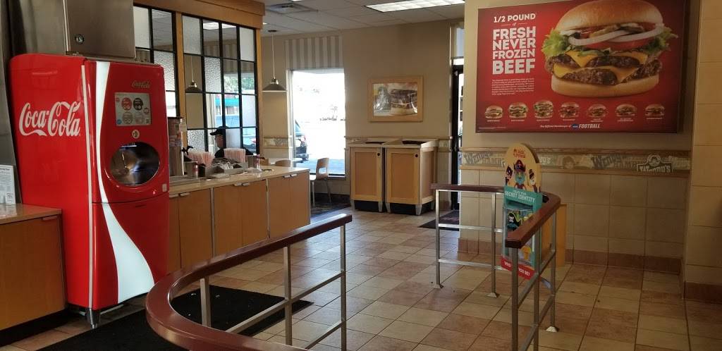 Wendys | restaurant | 400 E Emmitt Ave, Waverly, OH 45690, USA | 7409474000 OR +1 740-947-4000