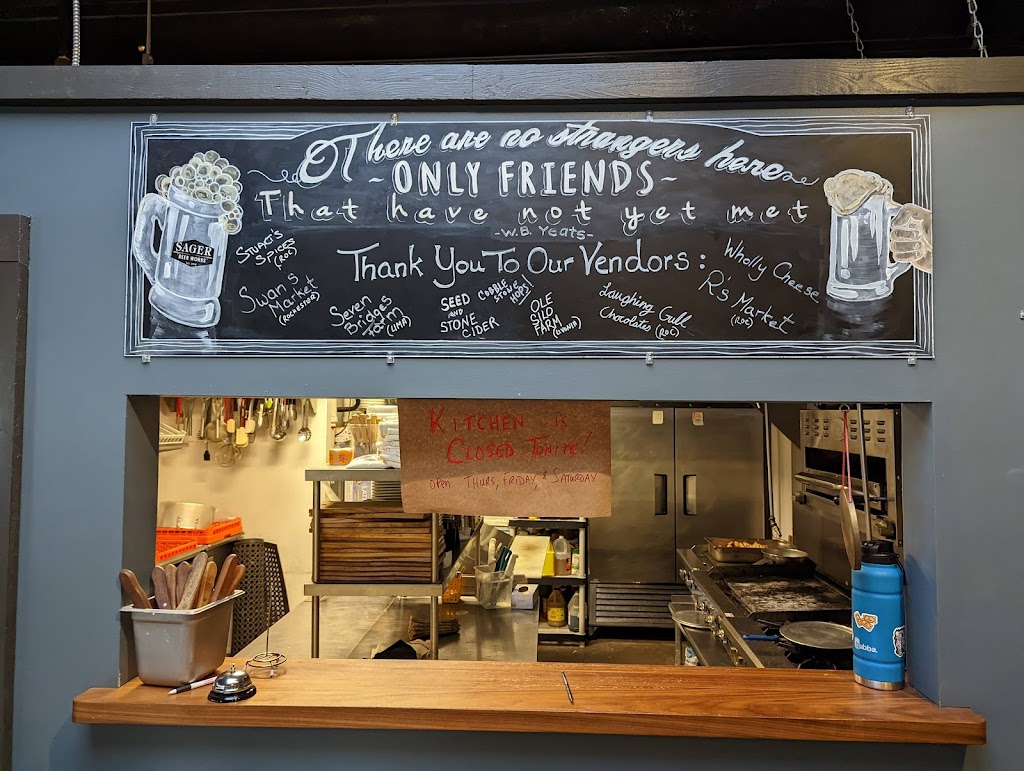 Sager-Stoneyard Pub | restaurant | 46 Sager Dr Suite E, Rochester, NY 14607, USA | 5854175404 OR +1 585-417-5404