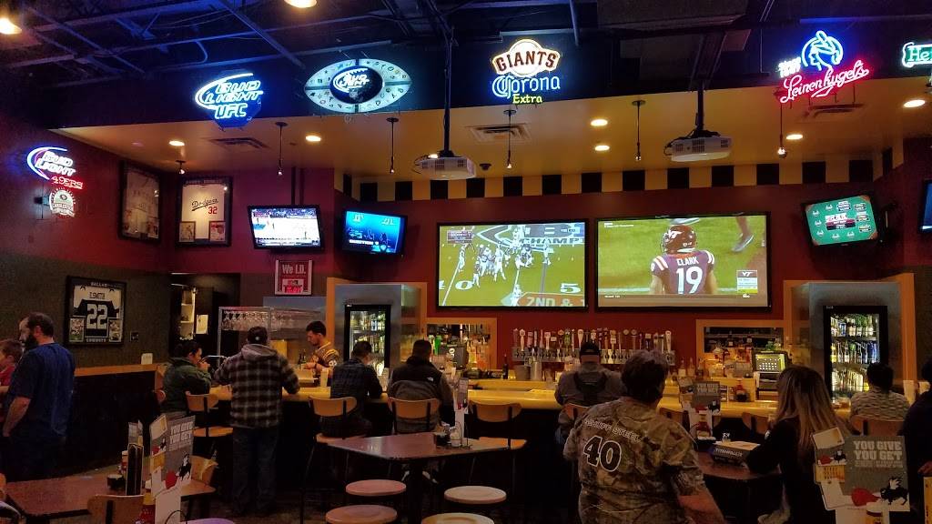 Buffalo Wild Wings | restaurant | 4751 Pacific Ave, Stockton, CA 95207, USA | 2094784351 OR +1 209-478-4351