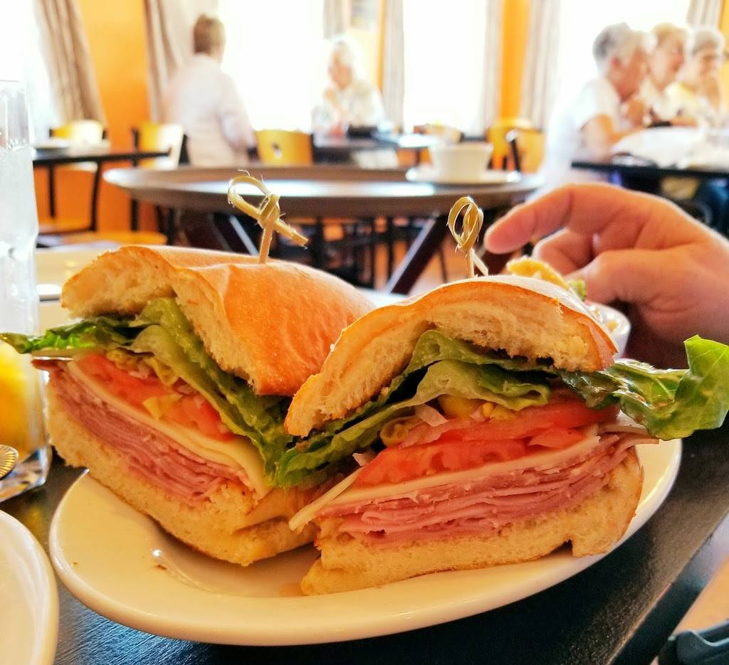 Mirabitos Italian | restaurant | 40 Sugar Creek Ln, North Liberty, IA 52317, USA | 3194591342 OR +1 319-459-1342