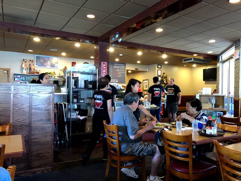 Quang Restaurant | restaurant | 2719 Nicollet Ave, Minneapolis, MN 55408, USA | 6128704739 OR +1 612-870-4739