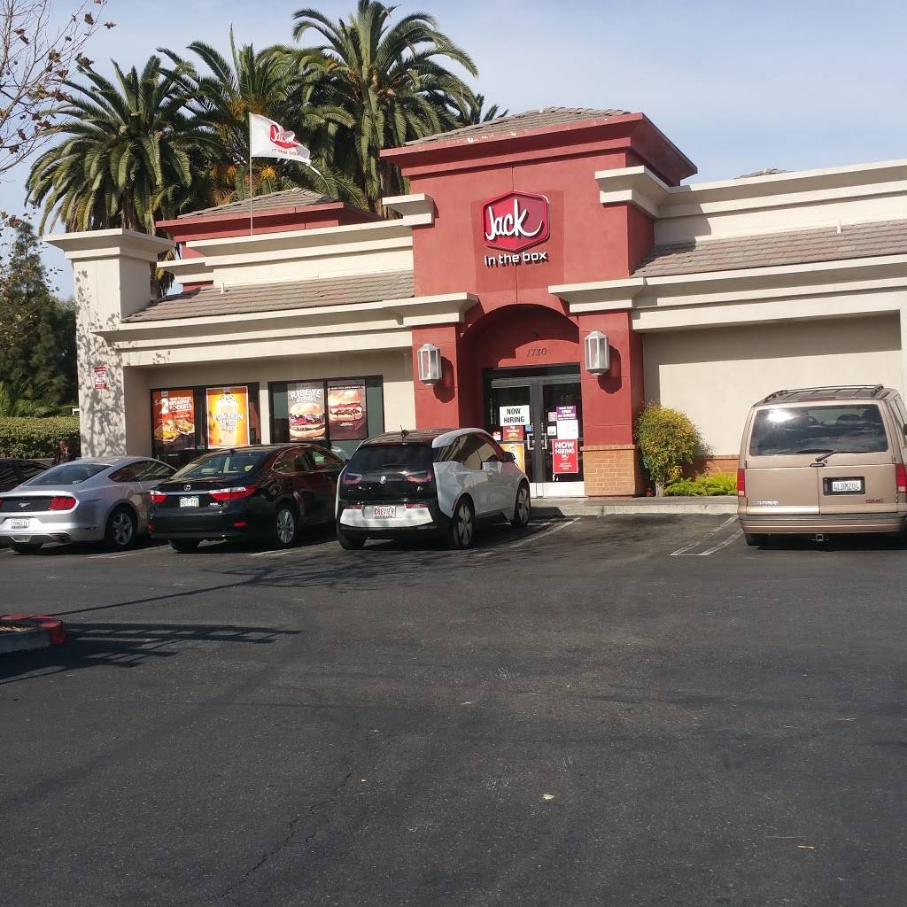Jack in the Box | restaurant | 1730 E Edinger Ave, Santa Ana, CA 92705, USA | 7142597824 OR +1 714-259-7824