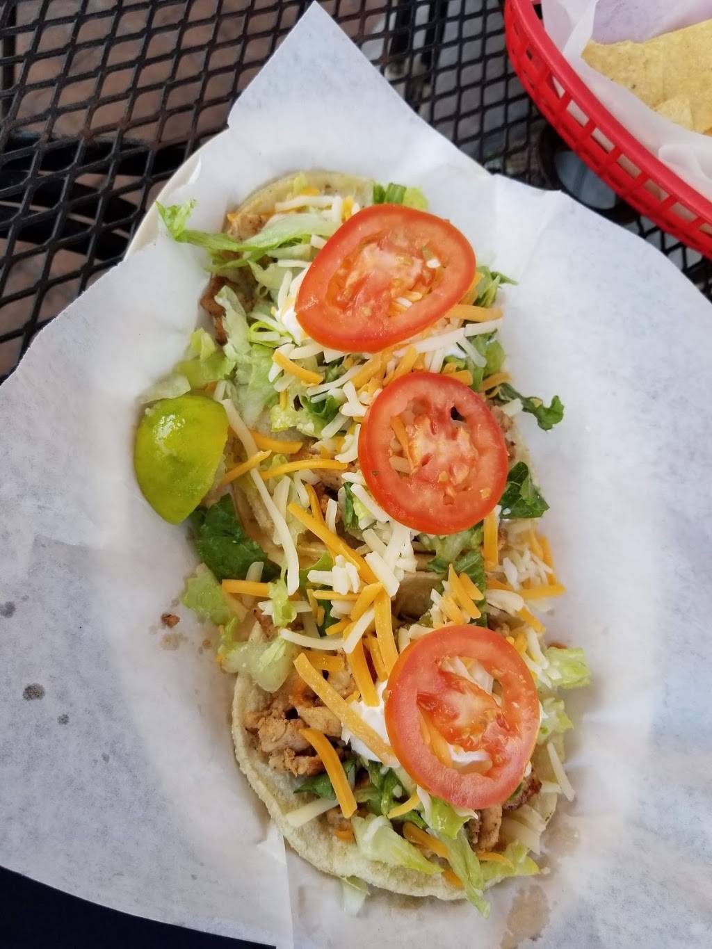 La Vallesana | restaurant | 2801 Cherokee St, St. Louis, MO 63118, USA | 3147764223 OR +1 314-776-4223