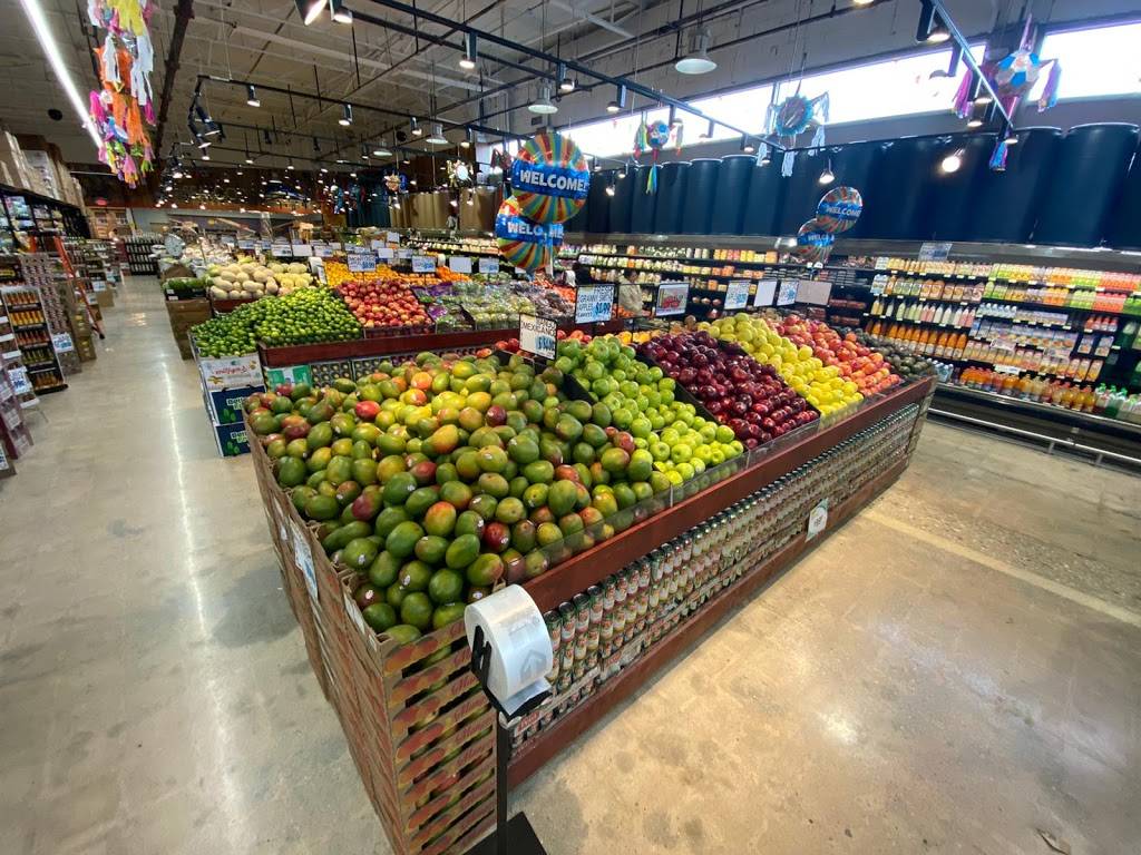 Fine Fare Supermarket of Brentwood (Suffolk Ave) | bakery | 700 Suffolk Ave, Brentwood, NY 11717, USA | 6318132131 OR +1 631-813-2131