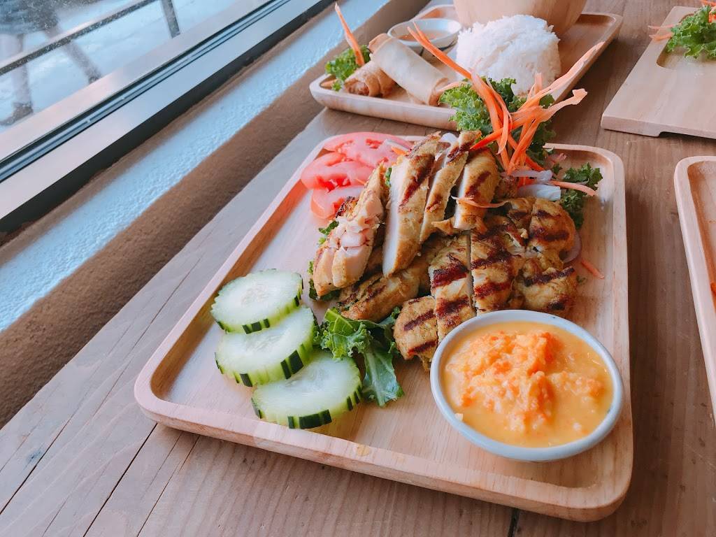 Maple Thai Eatery | restaurant | 3602 36th Ave, Astoria, NY 11106, USA | 7187070407 OR +1 718-707-0407