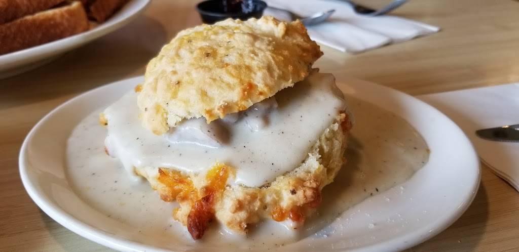 Sharis Cafe and Pies | bakery | 900 Beltline Rd, Springfield, OR 97477, USA | 5417416044 OR +1 541-741-6044