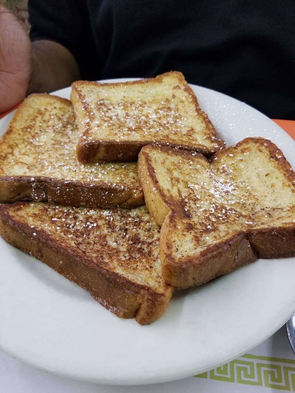 Main Street Diner | restaurant | 98 Main St, East Brunswick, NJ 08816, USA | 7322516929 OR +1 732-251-6929