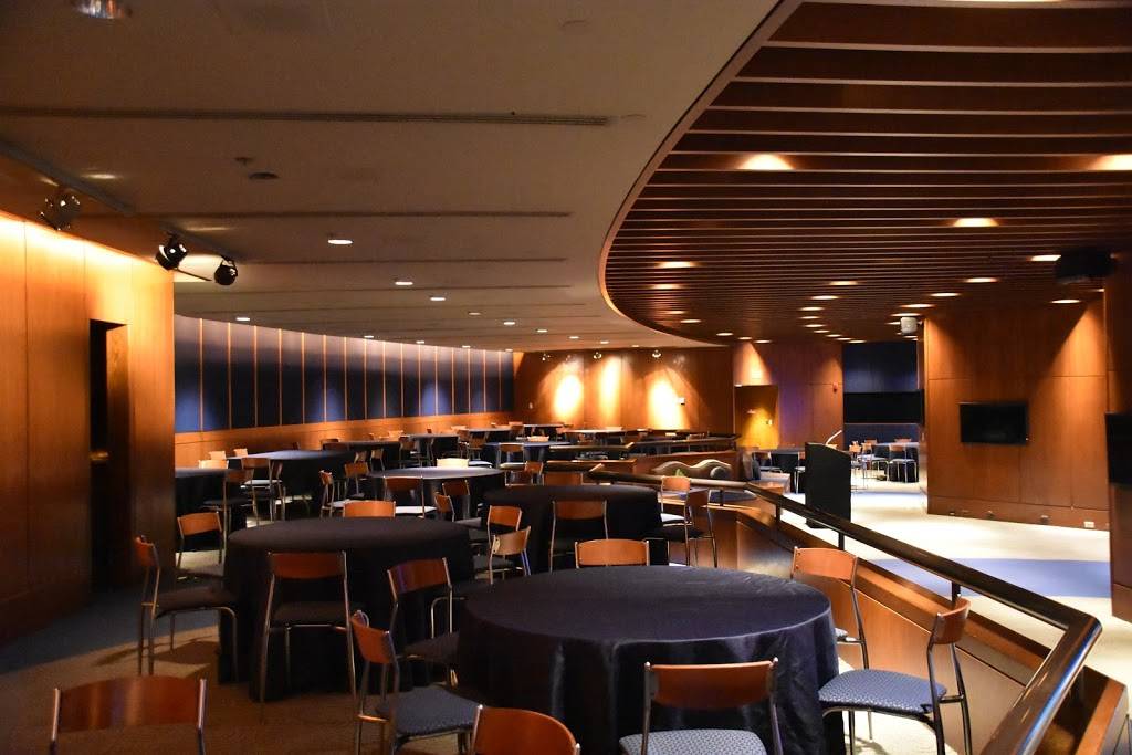 Coral Reef Restaurant | restaurant | 1520 Avenue of the Stars, Orlando, FL 32836, USA | 4079393463 OR +1 407-939-3463