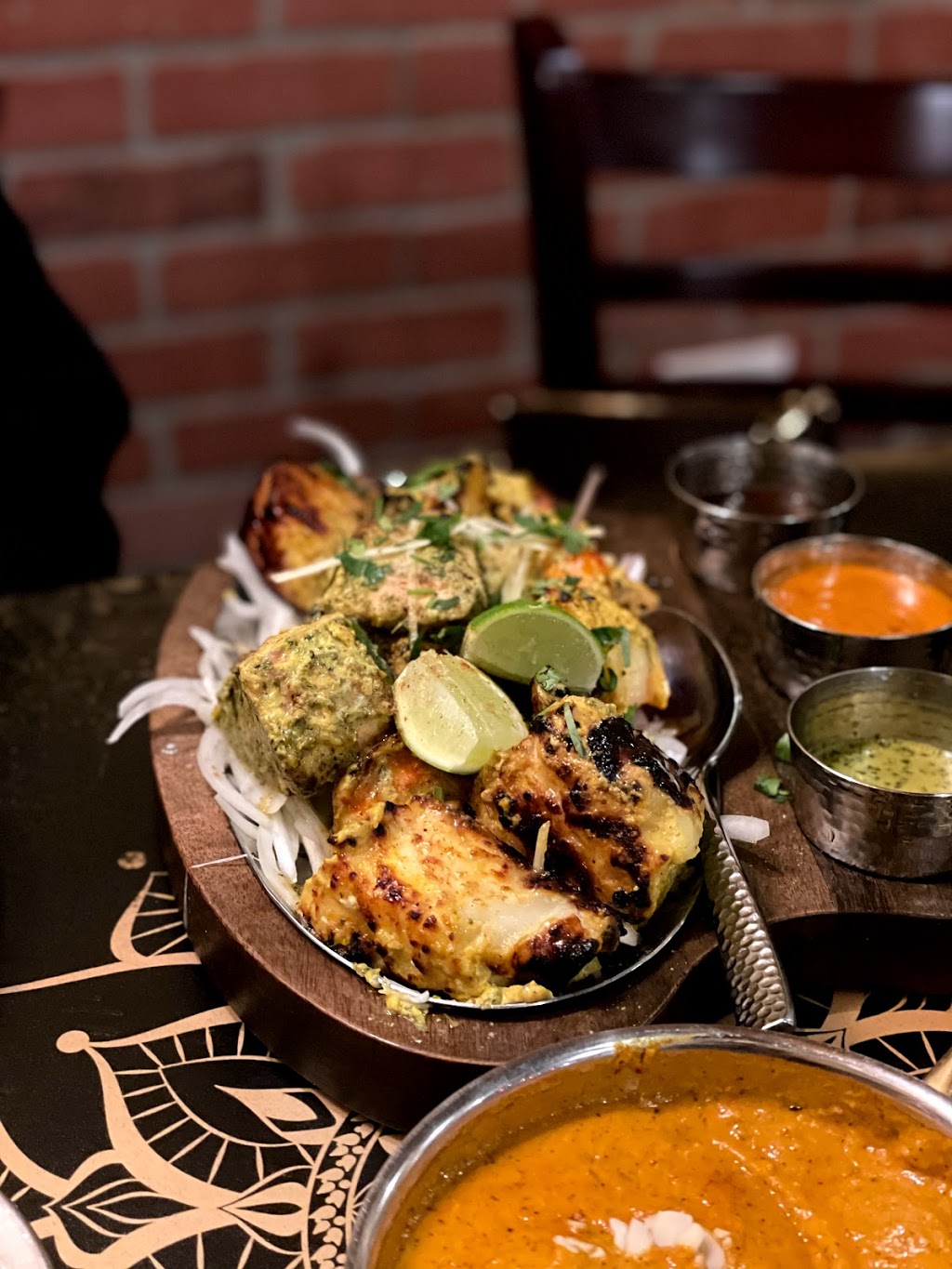 Mandala Indian Cuisine | restaurant | 14510 Big Basin Way Suite 3, Saratoga, CA 95070, USA | 4086472723 OR +1 408-647-2723