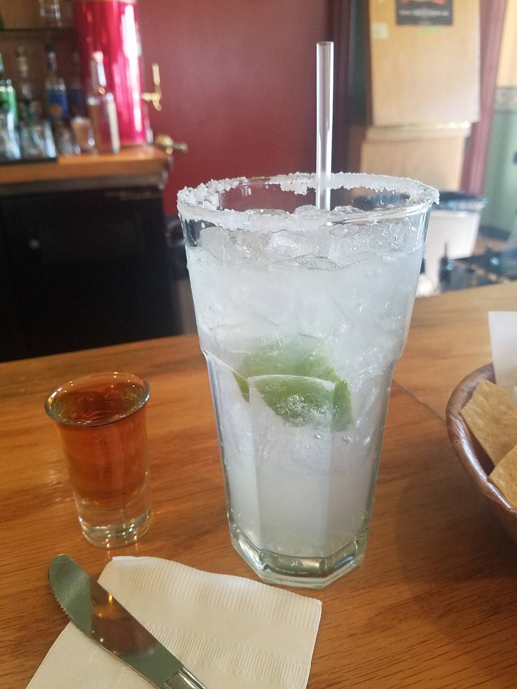 Si Señor Grill | restaurant | 2210 Airport Dr, Bakersfield, CA 93308, USA | 6613934046 OR +1 661-393-4046