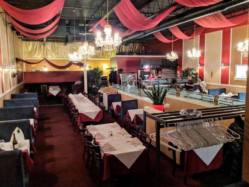 Lal Kella Tandoori | restaurant | 90 Boulevard Saint-Jean-Baptiste, Châteauguay, QC J6K 3A6, Canada | 4506921999 OR +1 450-692-1999