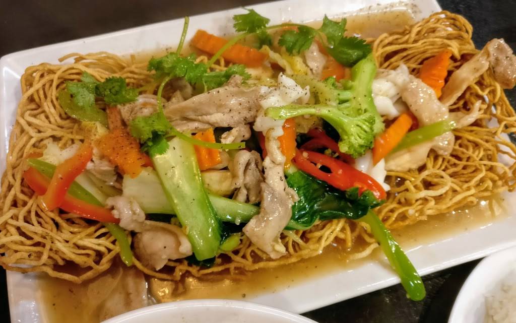 Oc House | restaurant | 4229 SE 82nd Ave #3, Portland, OR 97266, USA | 5038415610 OR +1 503-841-5610