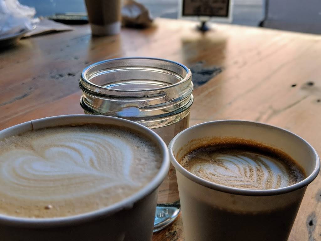 Rex | bakery | 864 10th Ave, New York, NY 10019, USA | 2127570580 OR +1 212-757-0580