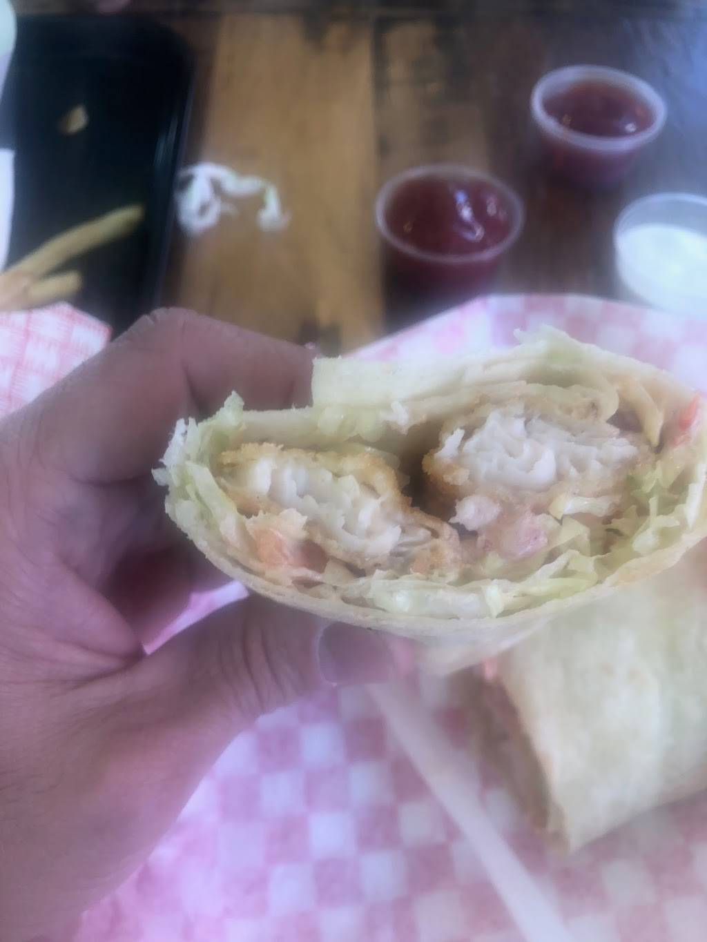 FAST AND WRECKLESS | restaurant | 513 N Harbor Blvd, Fullerton, CA 92832, USA | 7145193707 OR +1 714-519-3707