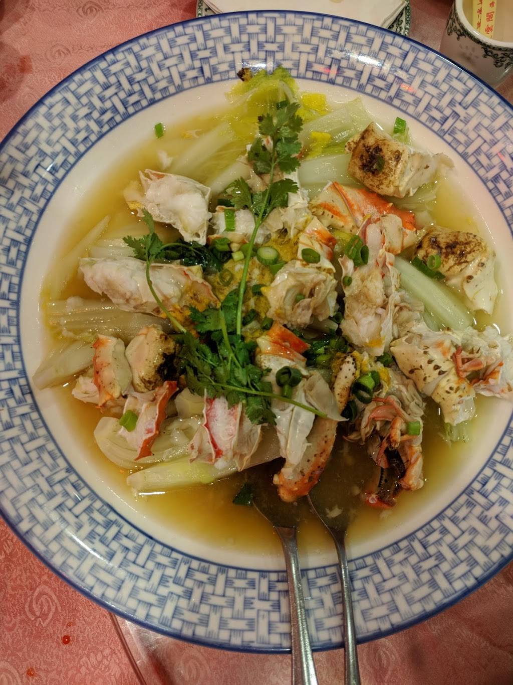 Lake Pavilion Restaurant | restaurant | 6015 Main St, Flushing, NY 11367, USA | 7188866693 OR +1 718-886-6693