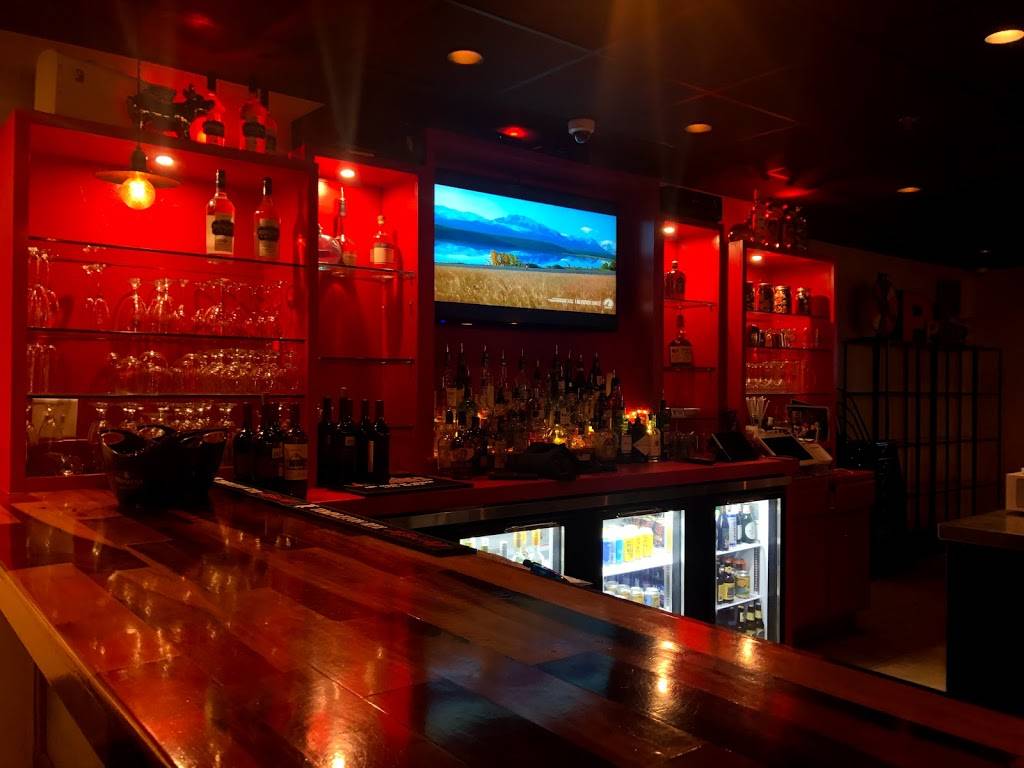 Porter & Pig | restaurant | 1000 William Hilton Parkway Suite J7C, Hilton Head Island, SC 29928, USA | 8437153224 OR +1 843-715-3224