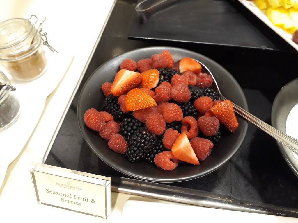 C2 Restaurant Bar Lounge | restaurant | 8800 Euclid Ave, Cleveland, OH 44106, USA | 2167074054 OR +1 216-707-4054