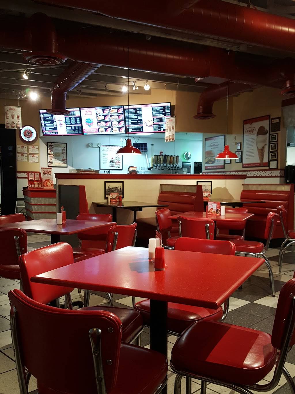 Freddys Frozen Custard & Steakburgers | restaurant | 1151 E Hillside Dr, Broken Arrow, OK 74012, USA | 9184490225 OR +1 918-449-0225