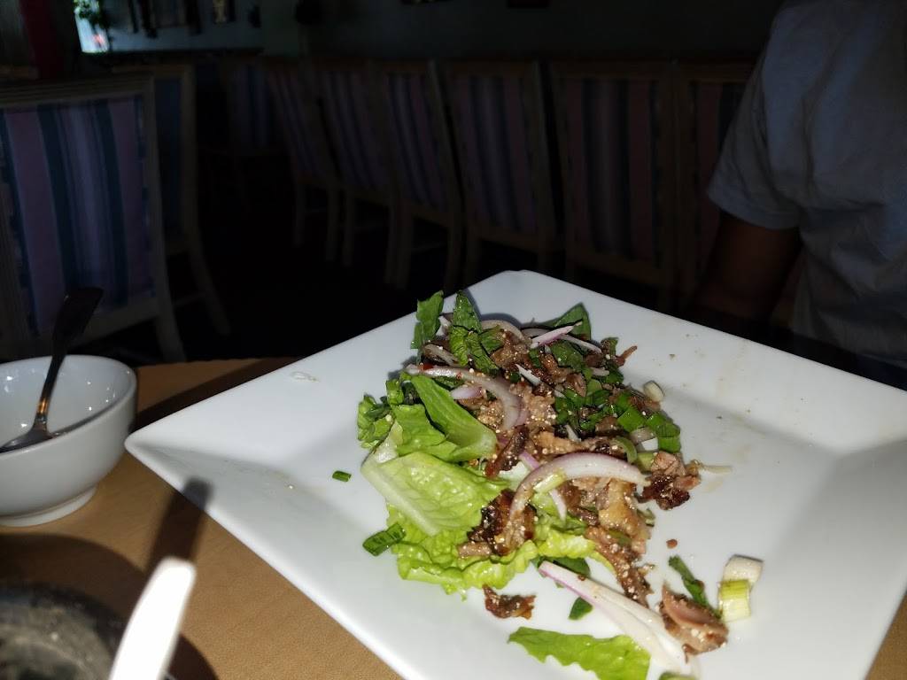 Tipp Thai Cuisine | restaurant | 1778 Piner Rd, Santa Rosa, CA 95403, USA | 7075425772 OR +1 707-542-5772